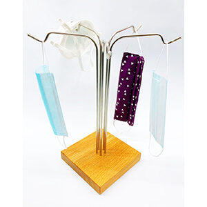 "Masken-Butler" Family Exklusiv, Edelstahl mit Sockel aus Eiche lackiert