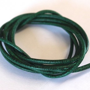 Lederband 1.3mm /1m Ziege dunkelgrün